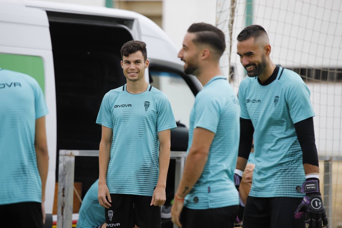 El entrenamiento del Córdoba CF en la festividad de la Virgen de la Fuensanta, en imágenes