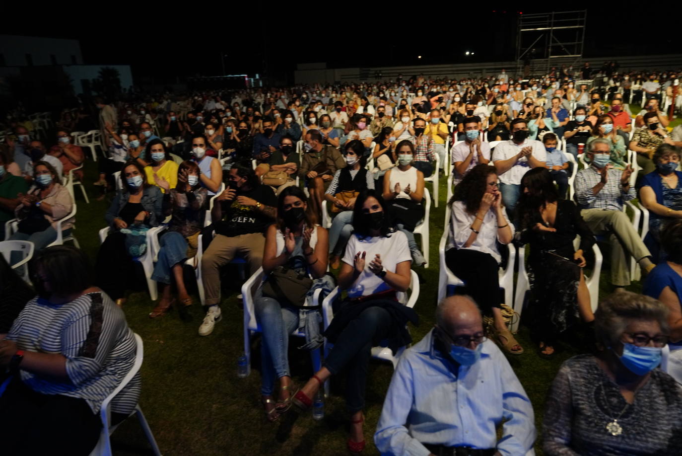 En imágenes, el concierto de María José Llergo en Pozoblanco