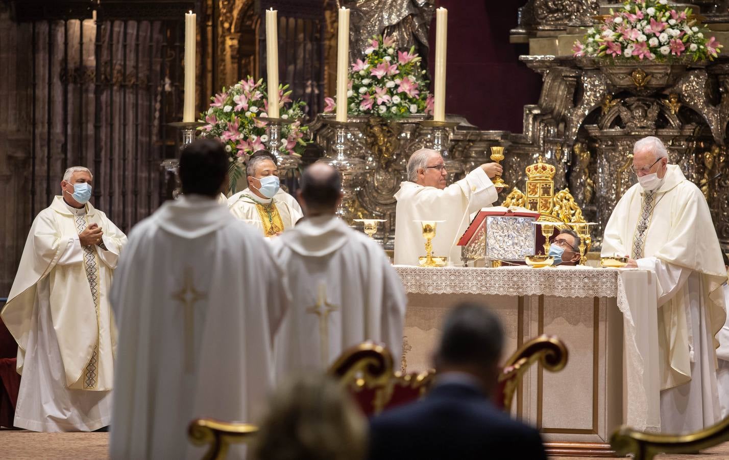 José Ángel Saiz ha dicho que el palio se convierte «en símbolo de nuestro amor a Cristo Buen Pastor, y de que, unidos a Él, debemos amar a todas las personas, en particular a los heridos» y que ser pastores en la Iglesia de Cristo significa justamente «participar en esta tarea, que el palio nos recuerda»