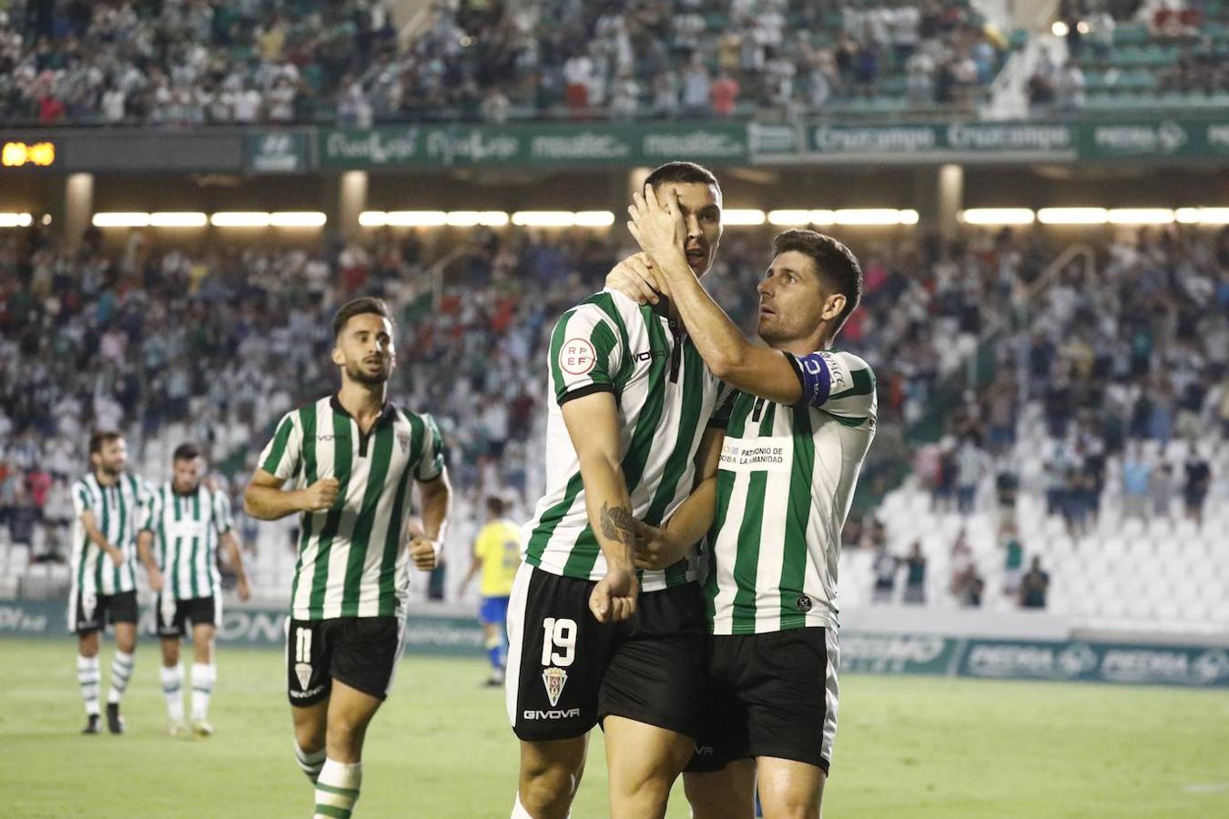 Las mejores imágenes del Córdoba CF - Cádiz B