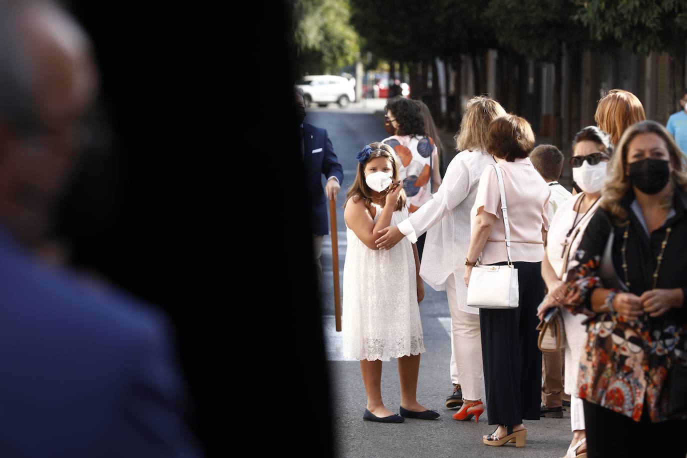 El rezo del rosario de La Soledad, en imágenes