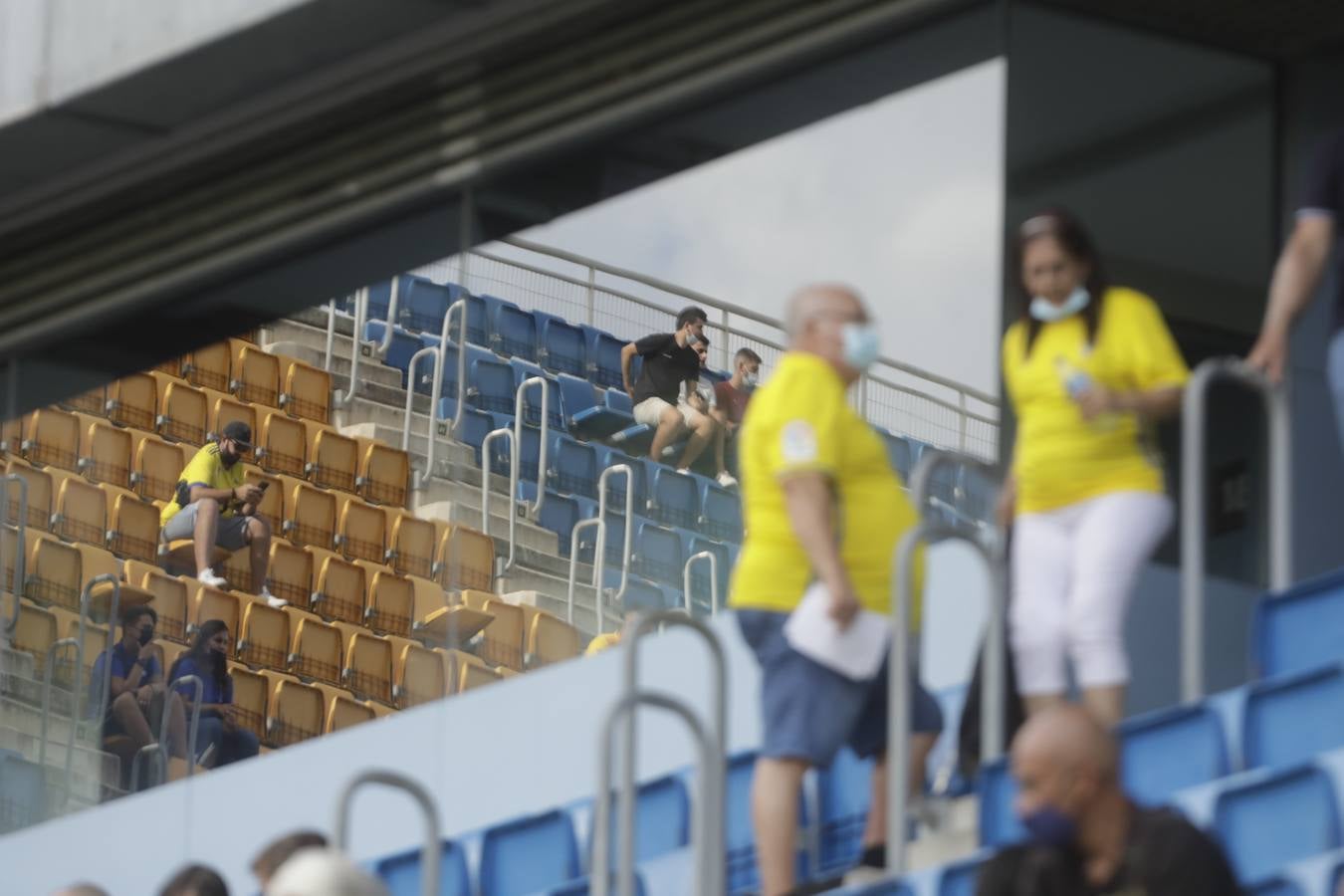 Búscate en el partido del Cádiz CF vs Real Sociedad