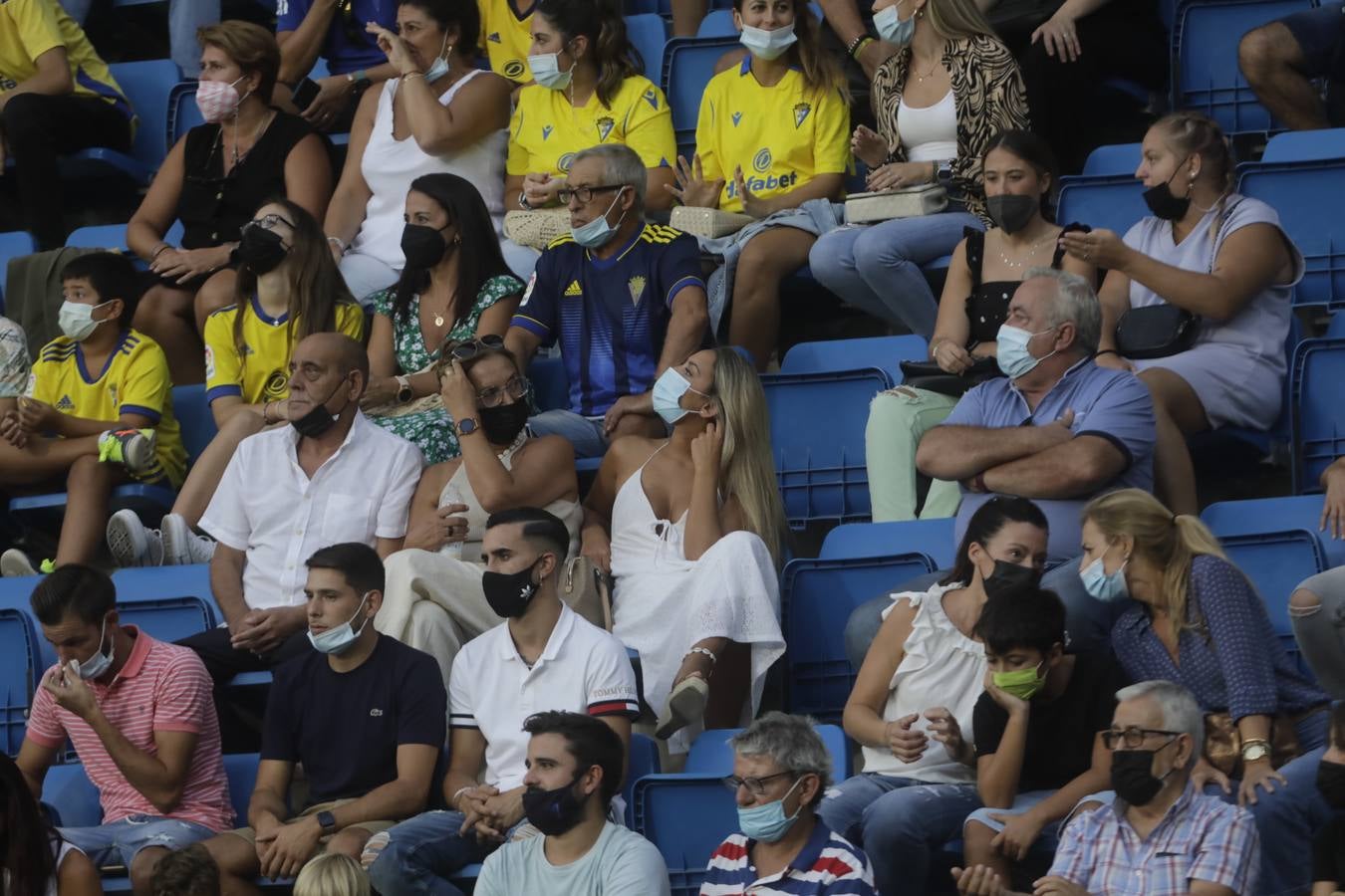 Búscate en el partido del Cádiz CF vs Real Sociedad