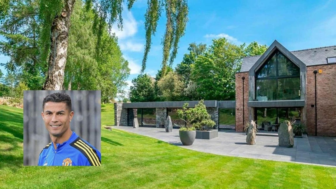 Cristiano y su nueva vida en Mánchester. Cristiano Ronaldo ya está más que adaptado con su nueva vida en Mánchester,<a href="https://www.abc.es/summum/living/casas/abci-mansion-cristiano-tenia-manchester-402900293455-20210906144007_galeria.html" target="_blank"> la ciudad que le vio crecer </a>y transformarse en el astro del balón que es hoy. Respecto a su mudanza, la gran incógnita era la casa que iba a elegir, puesto que tendría que tener un tamaño suficiente para Georgina y sus cuatro hijos. Una cuestión que parece haber solucionado sin problema ya que desde hace unos días disfruta de su nueva mansión donde no falta el lujo y el confort en cada rincón.
