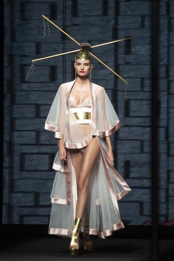 Andres Sarda primavera/verano 2022. 