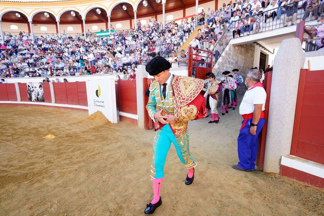 Puerta grande para Escribano tras cortar dos orejas en Pozoblanco y oreja para Rafaelillo y Lamelas