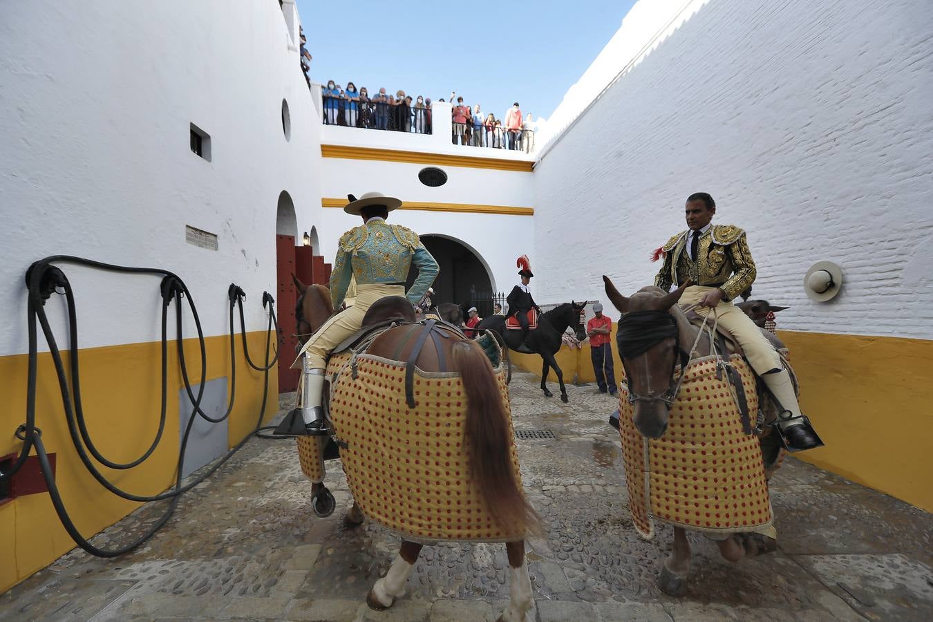 En imágenes, segunda corrida de la Feria de San Miguel en la Real Maestranza de Sevilla