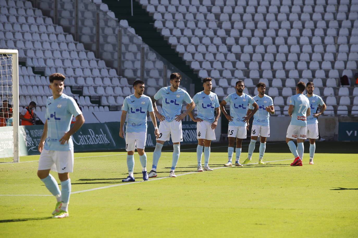 Las mejores imágenes del derbi Córdoba B - Ciudad de Lucena