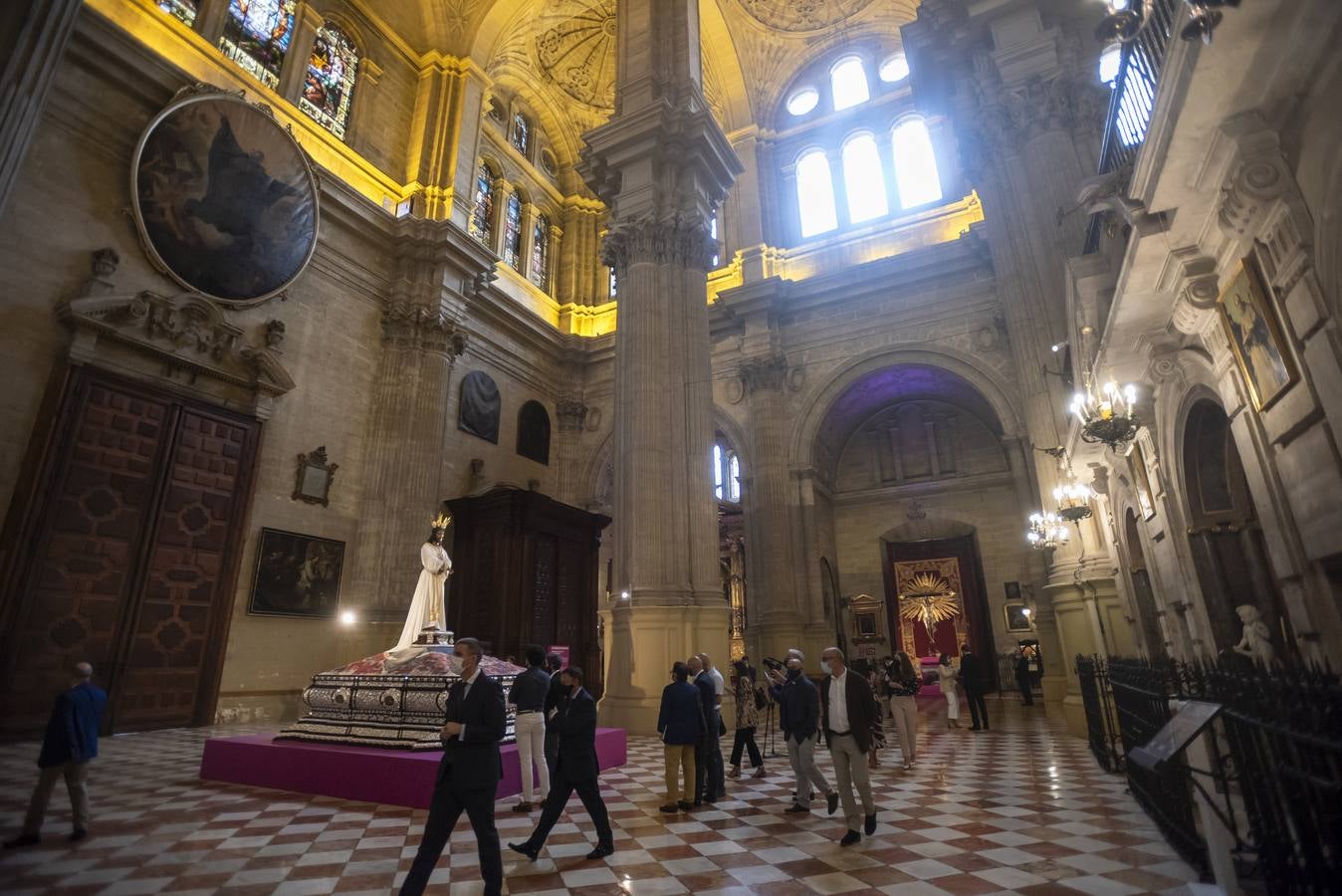 Inauguración de la exposición 'El Verbo encarnado', en la Catedral de Málaga