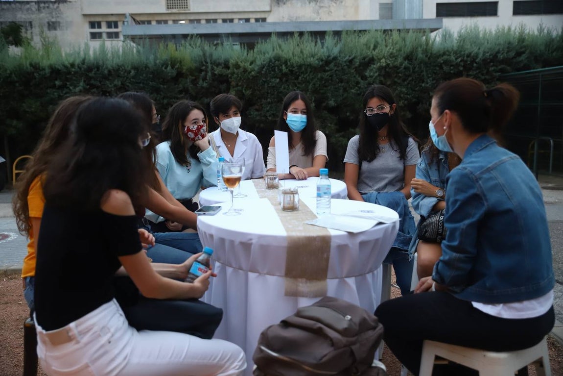 El acto del Imibic de Córdoba en la Noche de los Investigadores, en imágenes