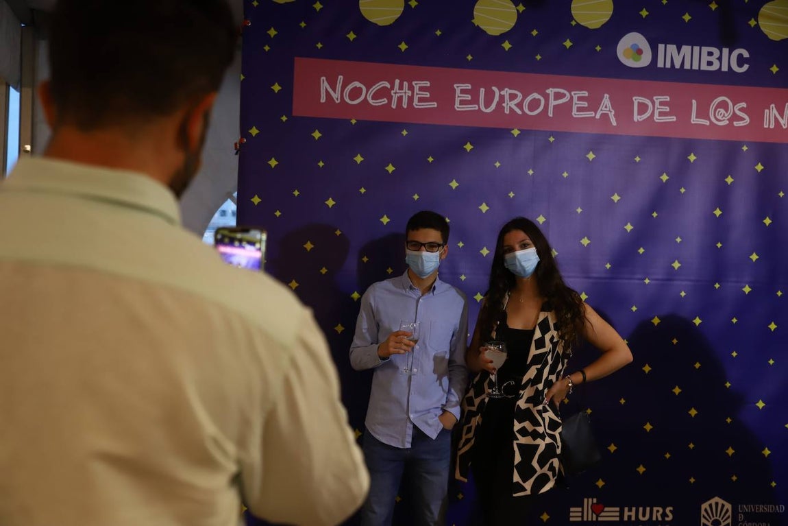 El acto del Imibic de Córdoba en la Noche de los Investigadores, en imágenes