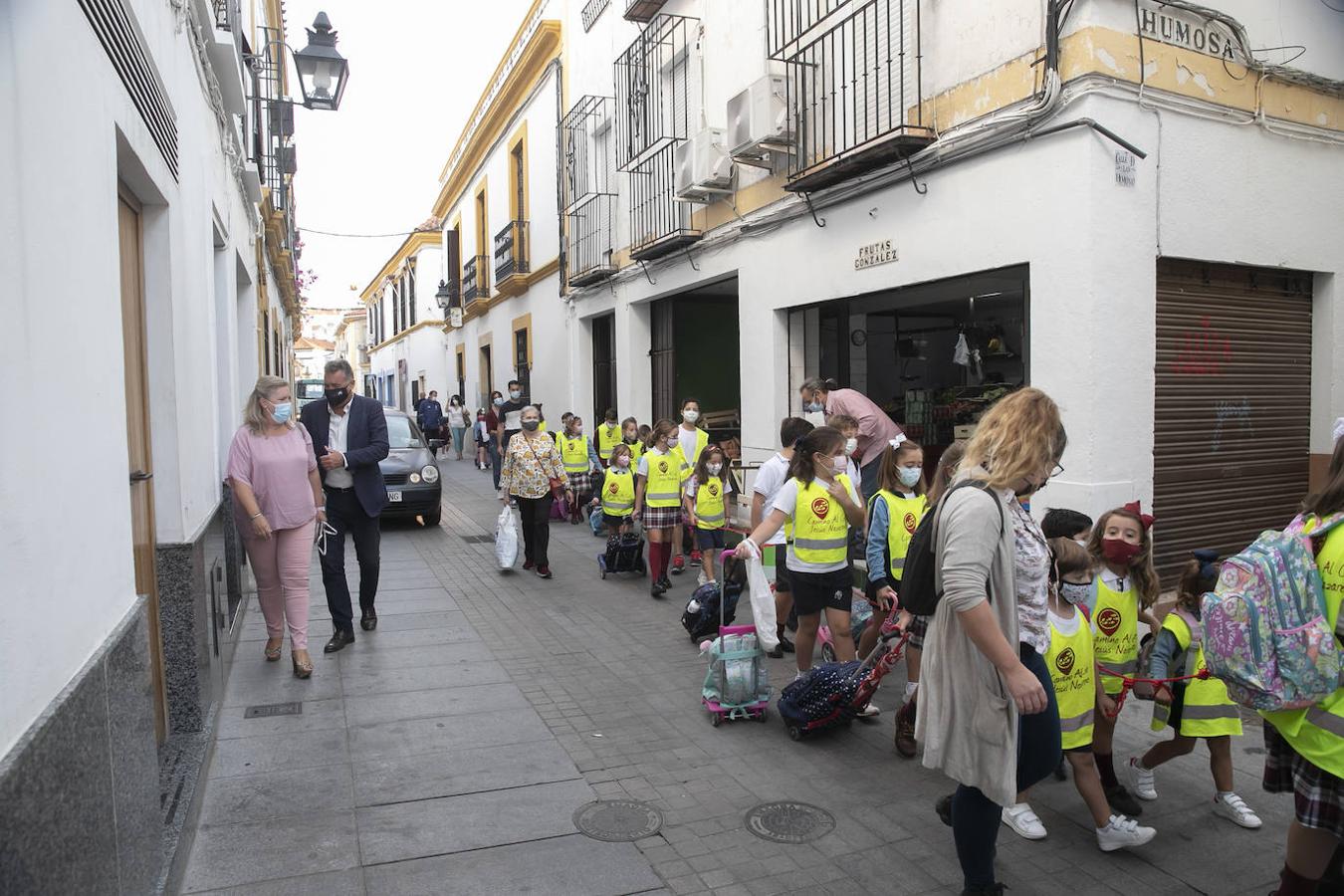 El programa Camino al Cole en Córdoba acompañará a 176 alumnos en rutas a pie hasta sus centros