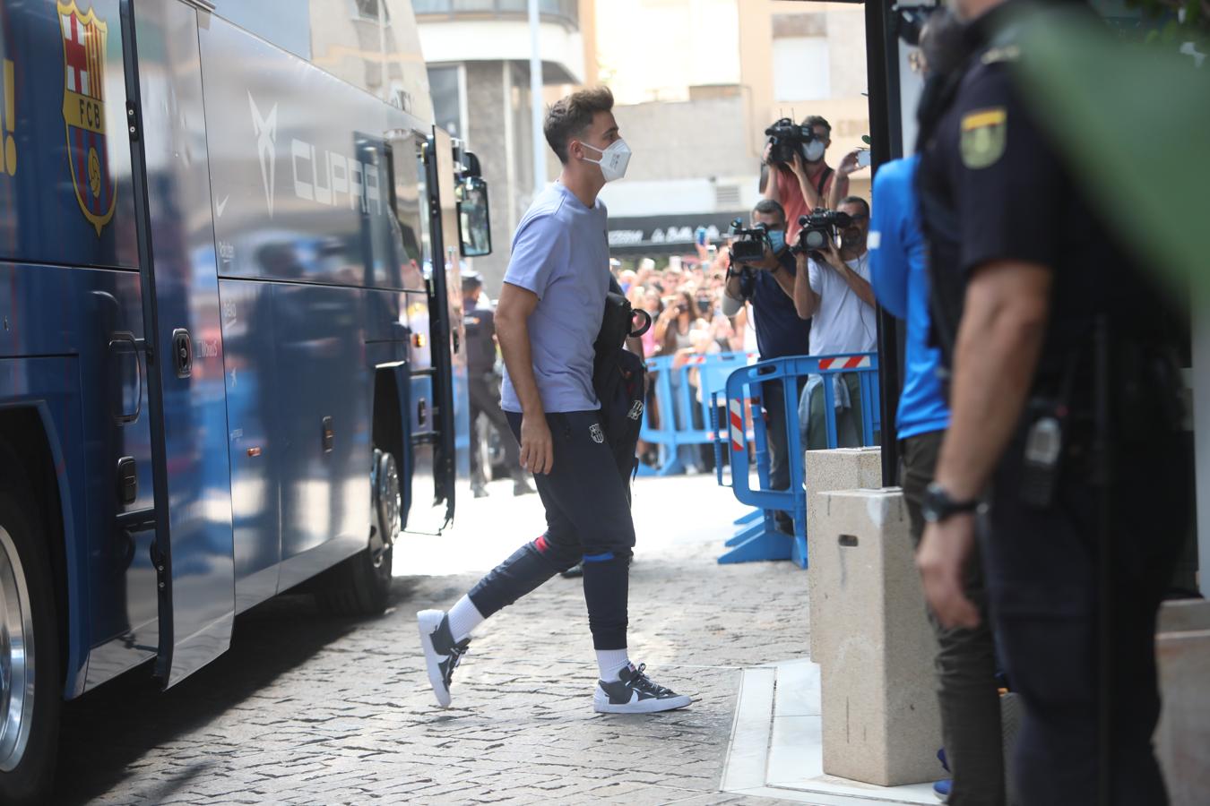 FOTOS: La llegada del Barcelona a Cádiz