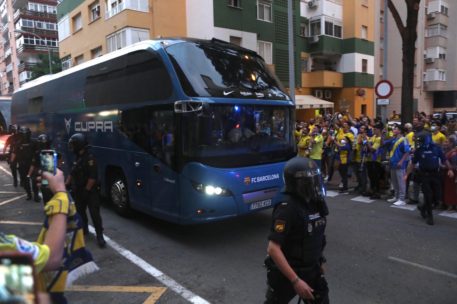 En imágenes: Así ha sido la llegada del FC Barcelona al Nuevo Mirandilla