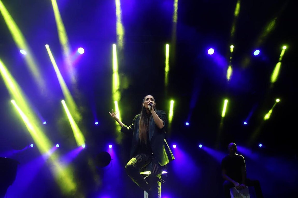 El concierto en Córdoba de India Martínez, en imágenes