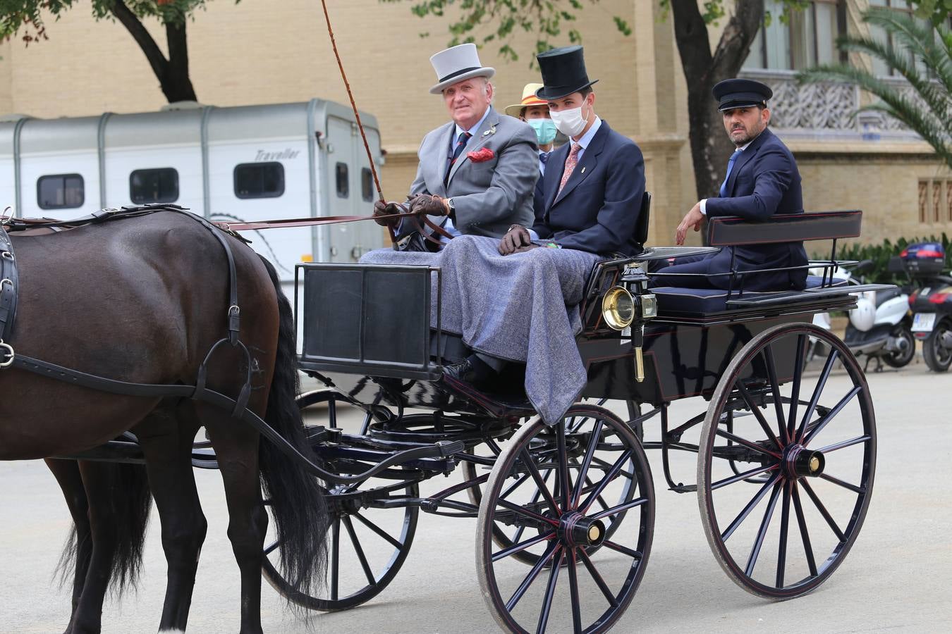 Paseo de carruajes por el Parque de María Luisa