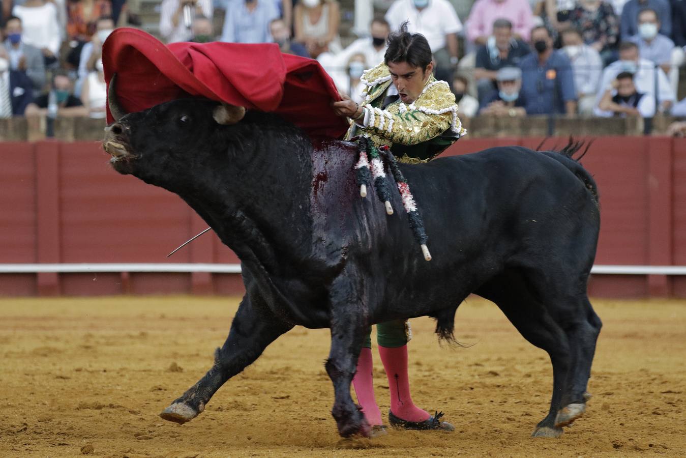 En imágenes, la séptima corrida de la Feria de San Miguel de Sevilla