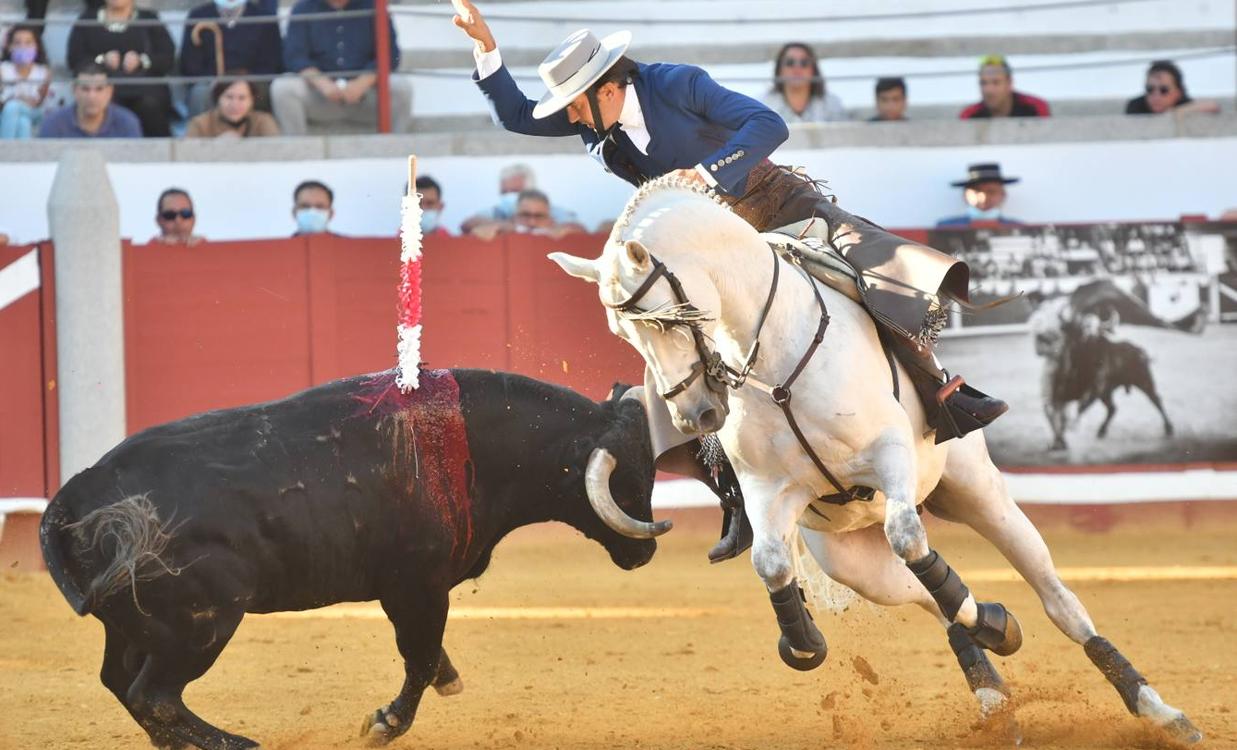 En imágenes, la triunfal tarde de rejones en la feria taurina de Pozoblanco