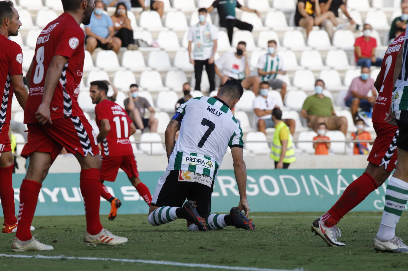 El Córdoba CF - Don Benito, en imágenes