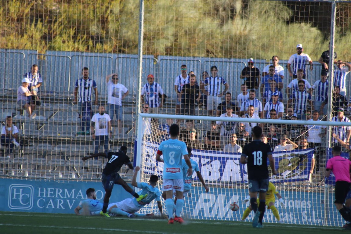 Las mejores imágenes del Ciudad de Lucena - Recreativo de Huelva