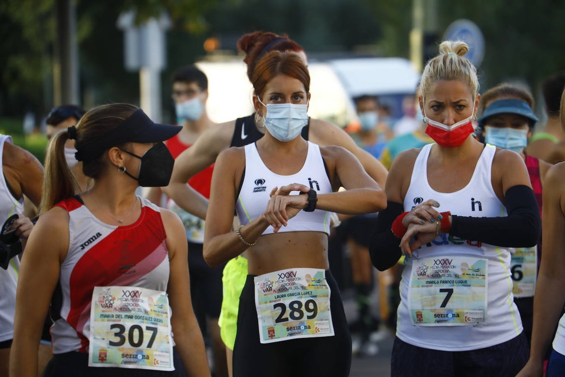 La media maratón Córdoba-Almodóvar, en imágenes