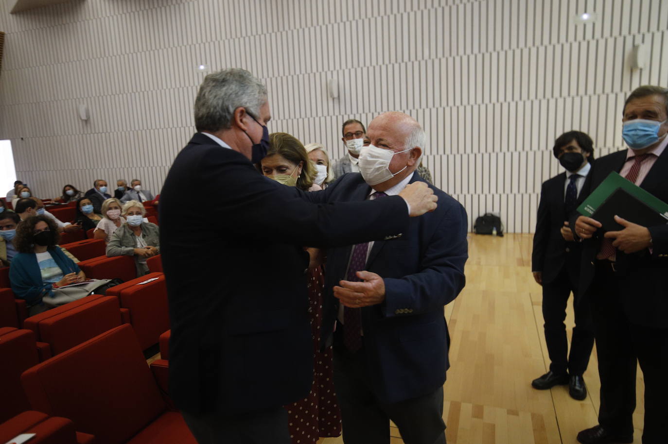 La presentación de la Estrategia contra el Cáncer en Córdoba, en imágenes