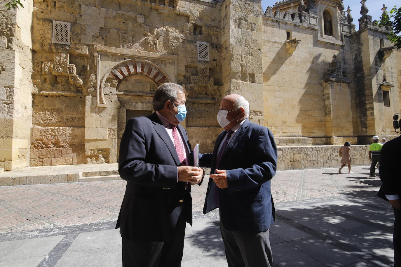 La presentación de la Estrategia contra el Cáncer en Córdoba, en imágenes