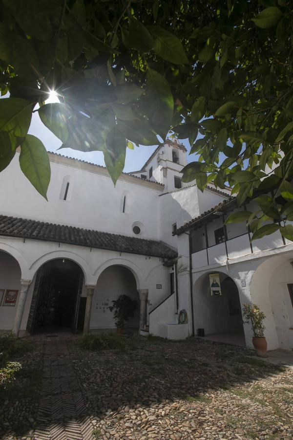 Las restauraciones en el convento de Santa Cruz de Córdoba, en imágenes