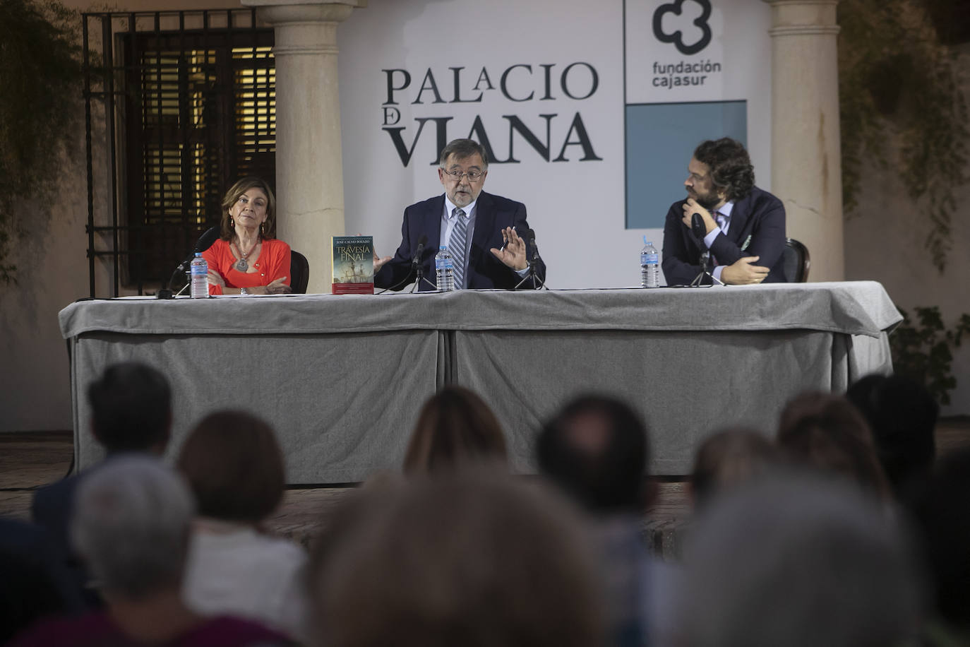 La presentación del libro &#039;Travesía Final&#039; de José Calvo Poyato, en imágenes