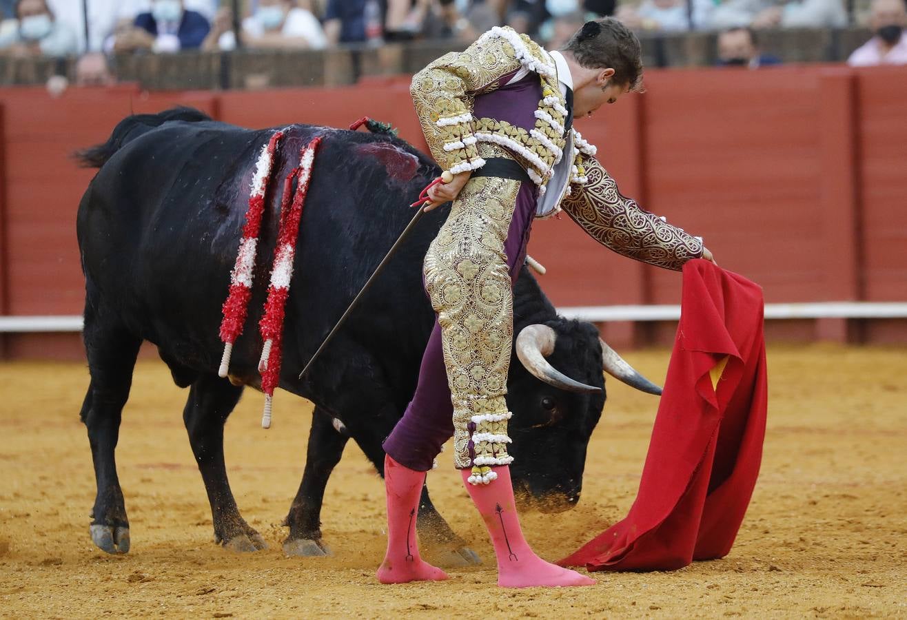 En imágenes, novillada del martes de la Feria de San Miguel de Sevilla