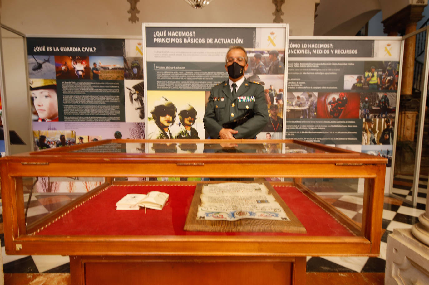 Las exposiciones de la Guardia Civil en Córdoba, en imágenes