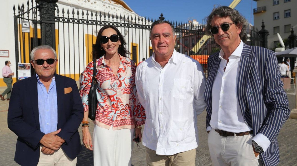 En imágenes, Puerta del Príncipe de la 10ª corrida de la Feria de San Miguel