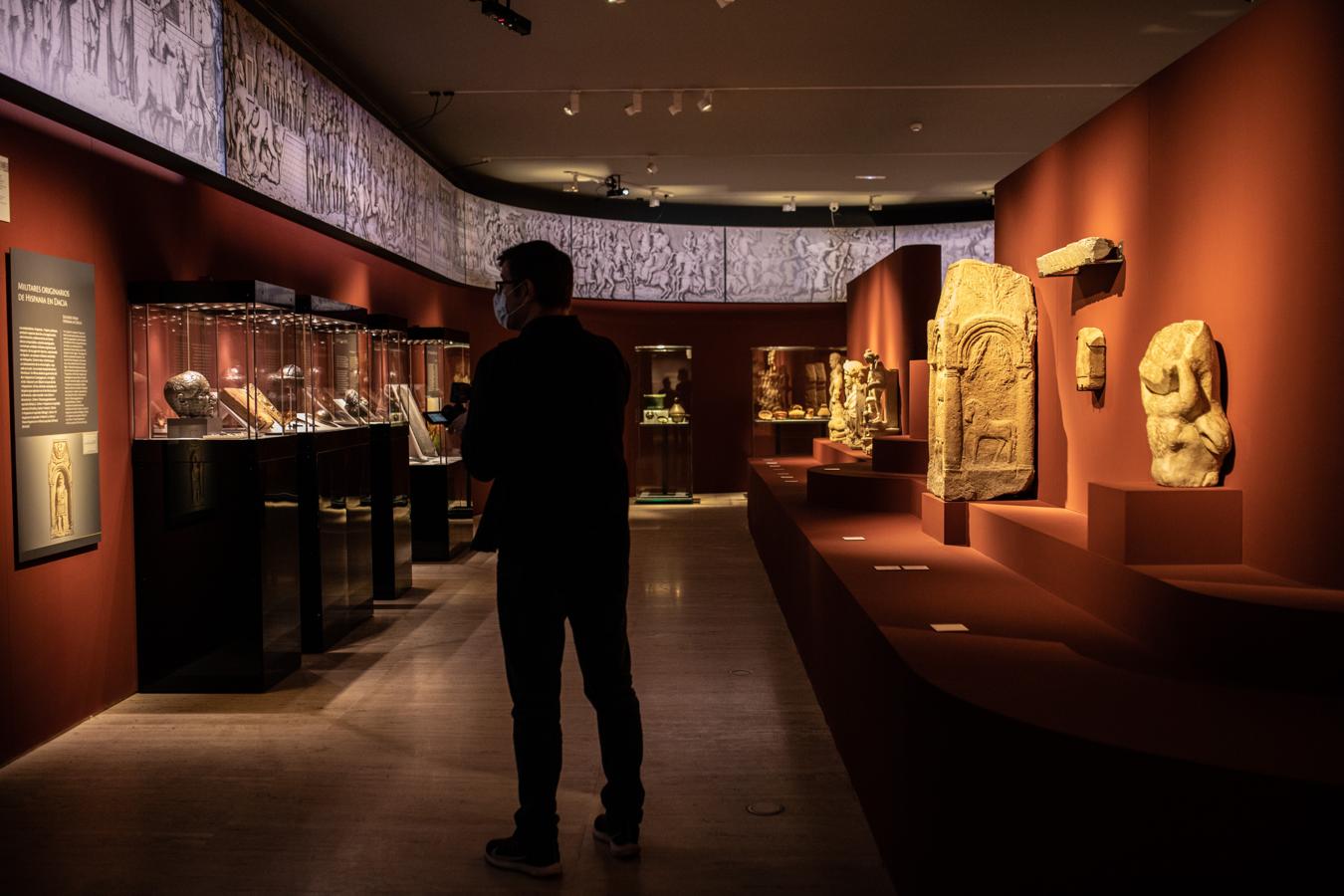 Sala de la exposición dedicada a la provincia romana de Dacia. 