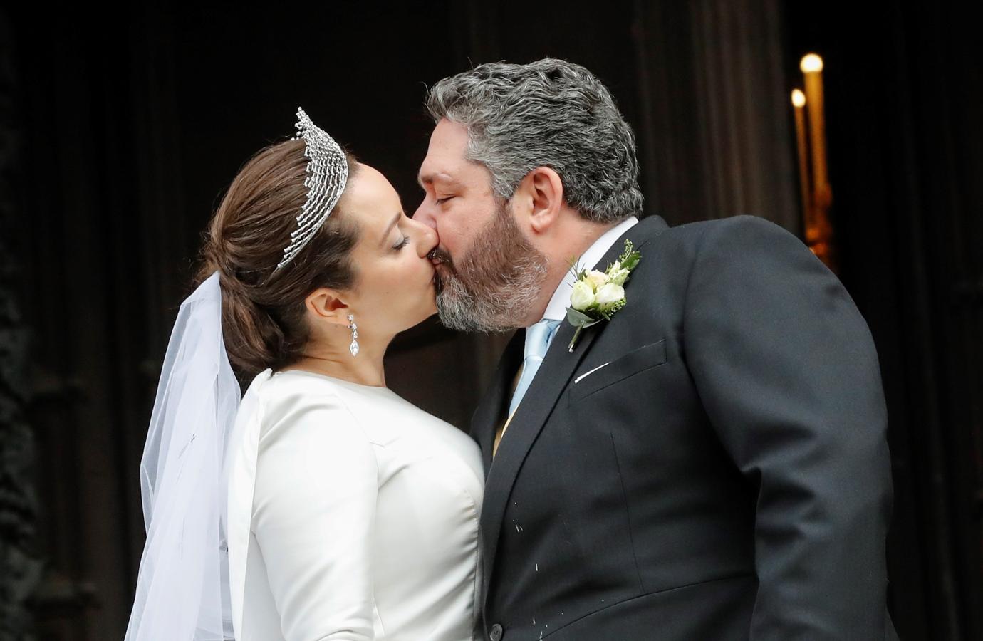 Las imágenes de la boda de cuento de Jorge Romanov y Rebecca Bettarini