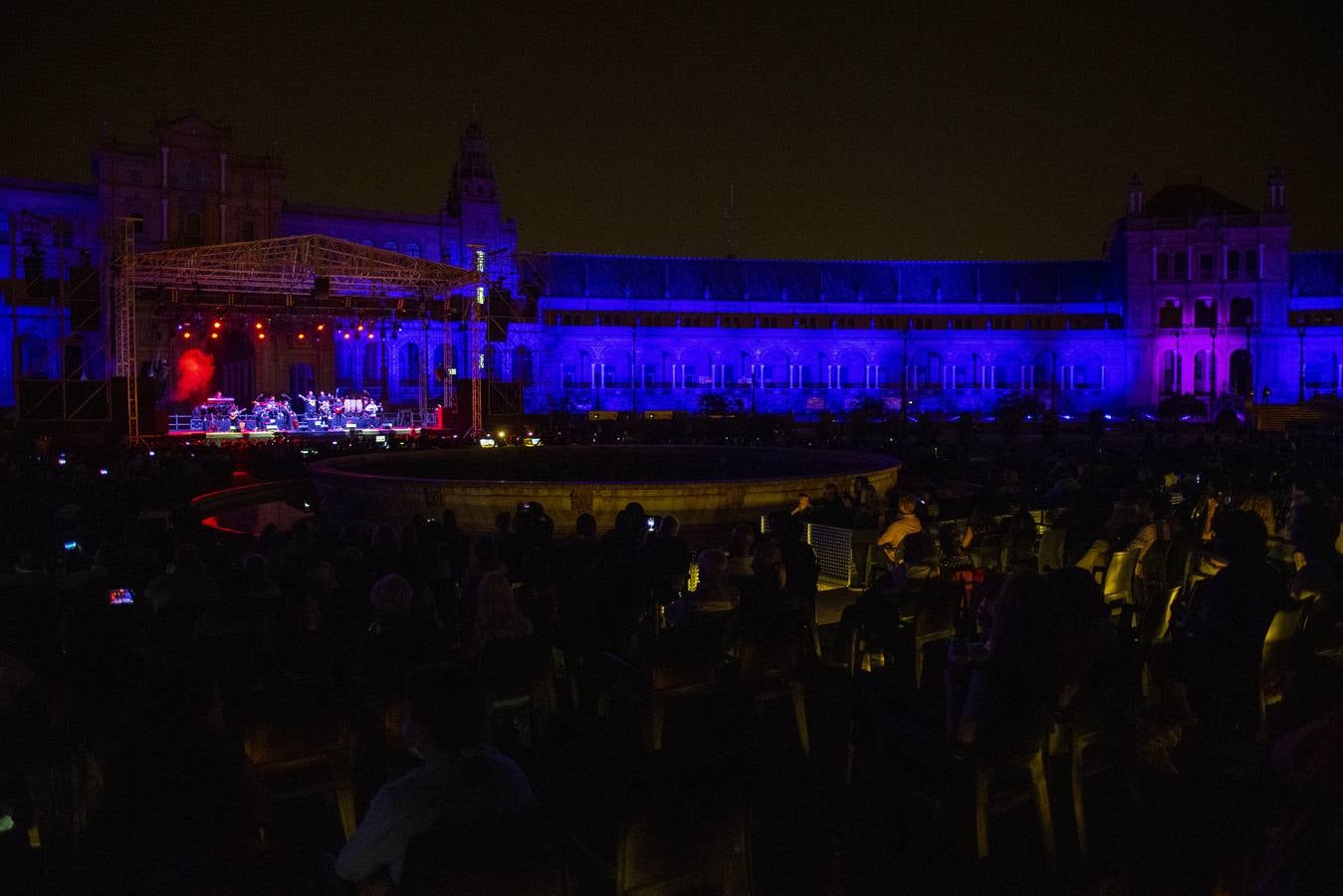 En imágenes, el concierto de Gipsy Kings en la Plaza de España de Sevilla