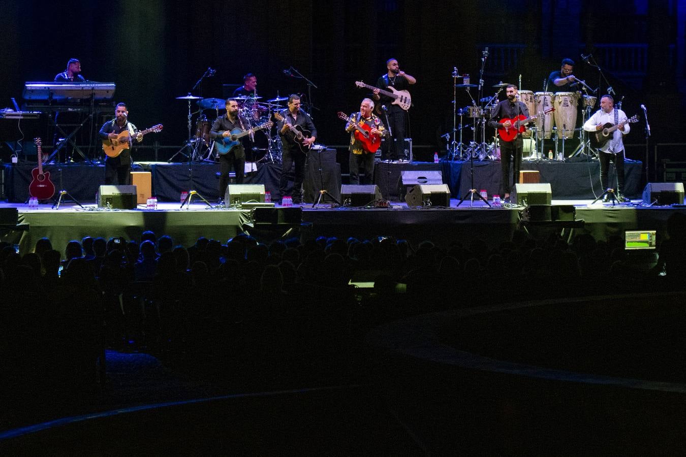 En imágenes, el concierto de Gipsy Kings en la Plaza de España de Sevilla