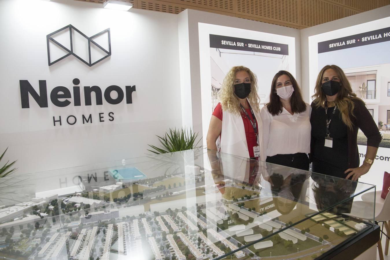 Laura Godino, Clara González y Ana Belén Valenzuela