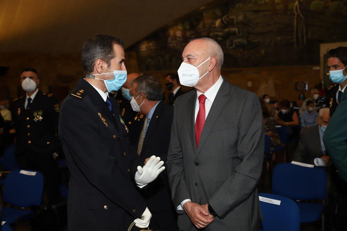 El Día de la Policía Nacional en Córdoba, en imágenes