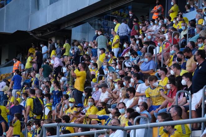 Búscate en el partido del Cádiz CF vs Valencia