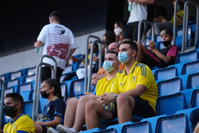 Búscate en el partido del Cádiz CF vs Valencia