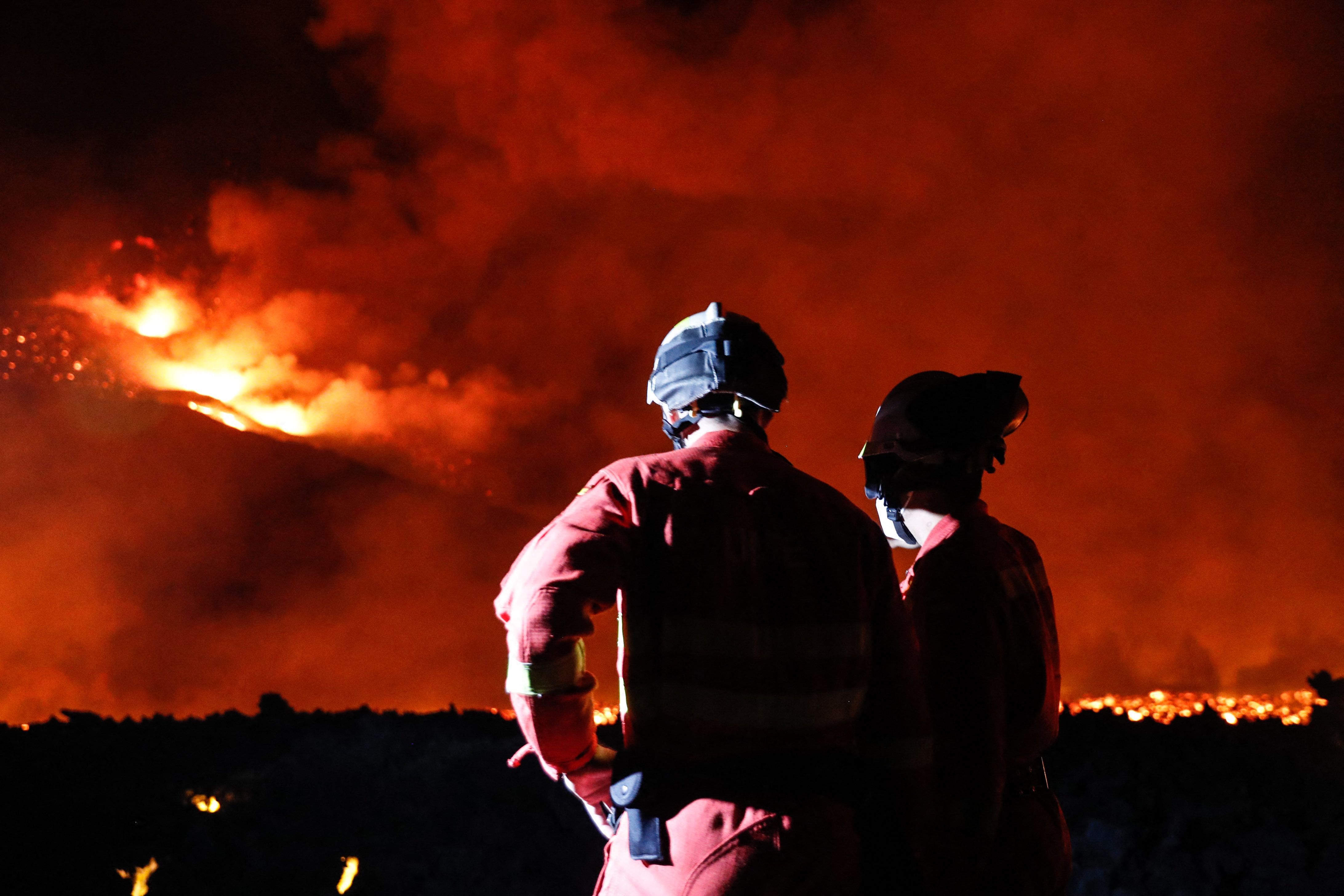 Las imágenes más impactantes del sábado del volcán de La Palma