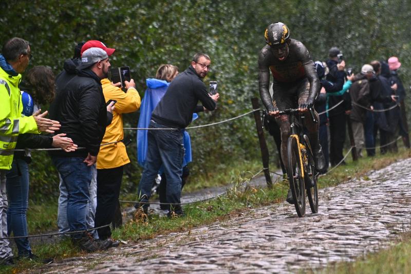 Las impactantes imágenes de la París-Roubaix: épica en el &#039;Infierno del Norte&#039;