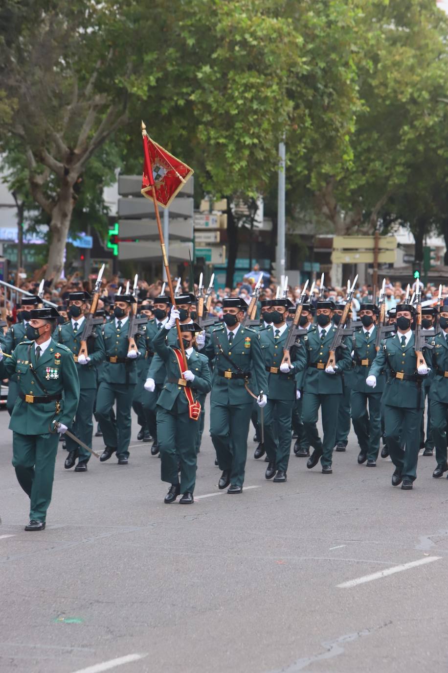 Actos nacionales por la Patrona | El desfile de la Guardia Civil en Córdoba, en imágenes (II)