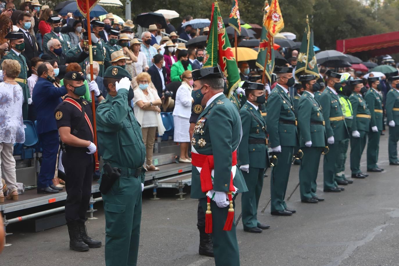 Actos nacionales por la Patrona | El desfile de la Guardia Civil en Córdoba, en imágenes (II)