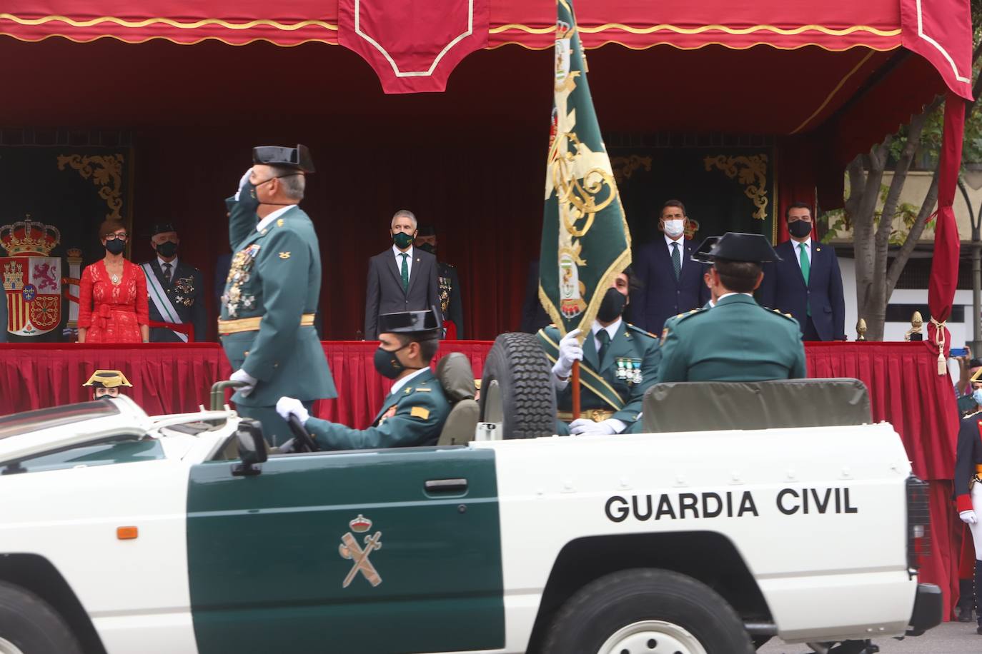 Actos nacionales por la Patrona | El desfile de la Guardia Civil en Córdoba, en imágenes (II)