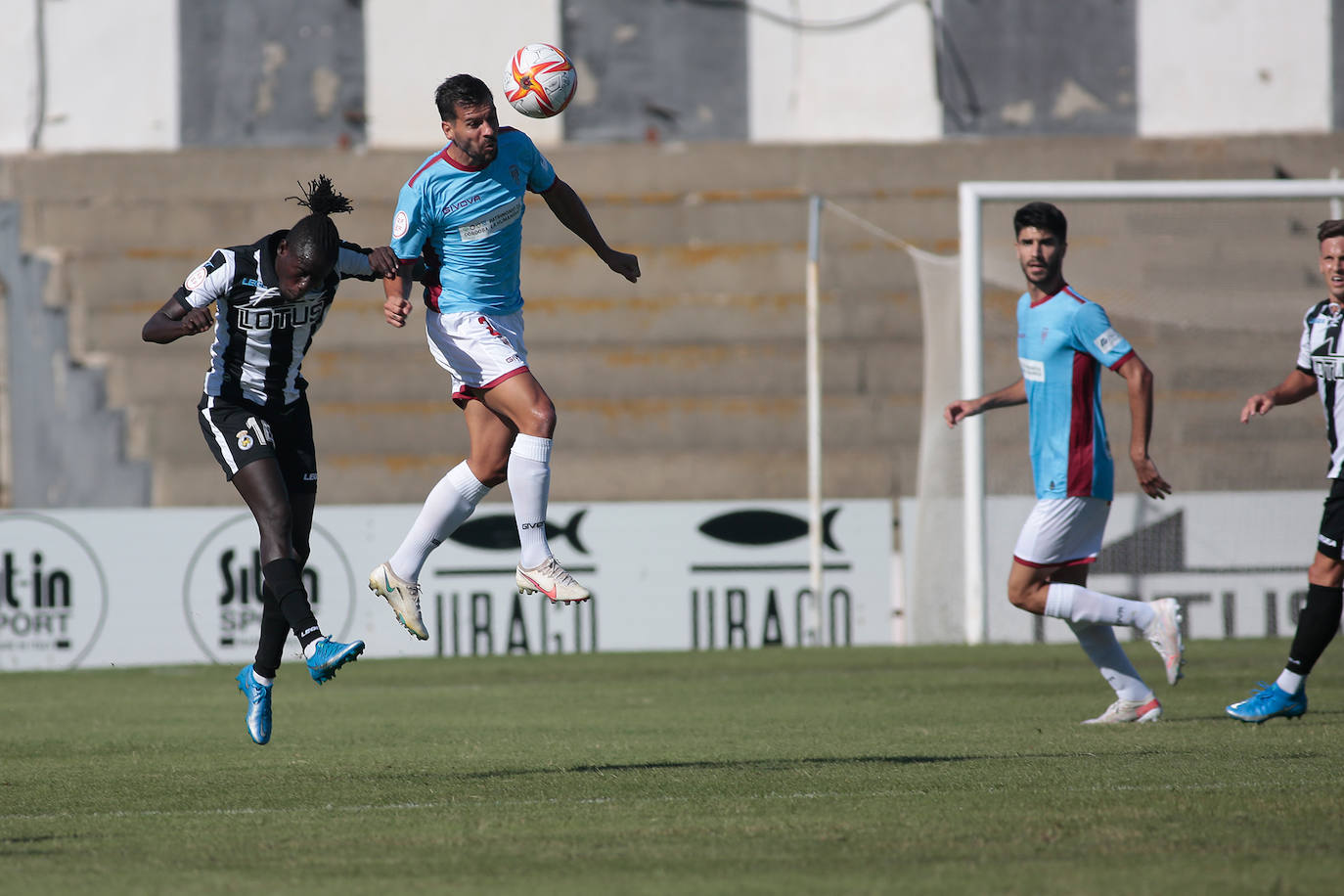 Las mejores imágenes de la victoria del Córdoba CF ante el Linense