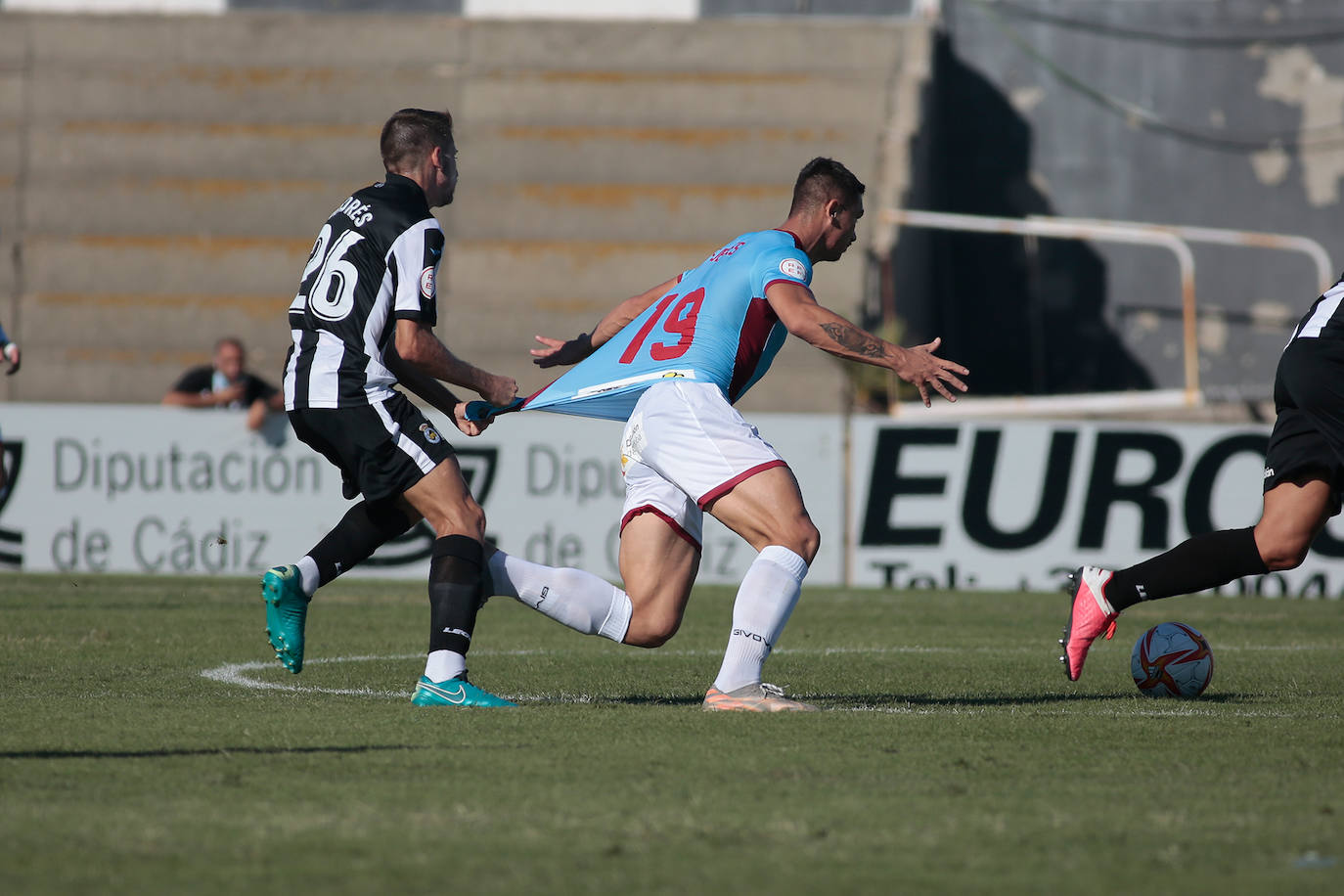 Las mejores imágenes de la victoria del Córdoba CF ante el Linense