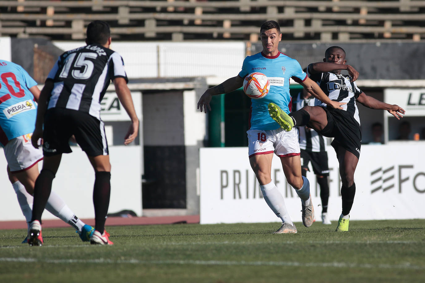 Las mejores imágenes de la victoria del Córdoba CF ante el Linense