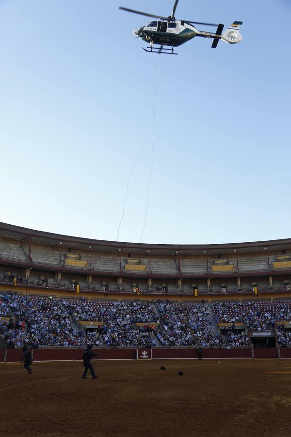 La exhibición de la Guardia Civil en la plaza de toros de Córdoba, en imágenes