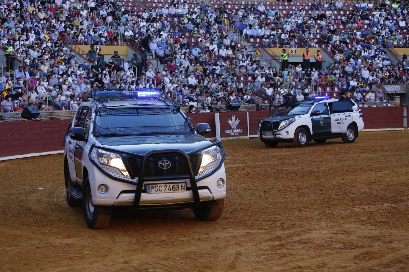 La exhibición de la Guardia Civil en la plaza de toros de Córdoba, en imágenes